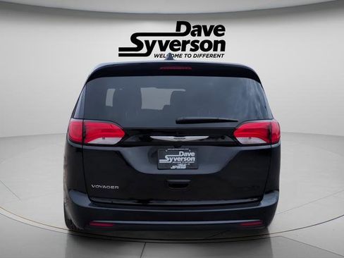 New 2026 Chrysler Voyager LX image 4