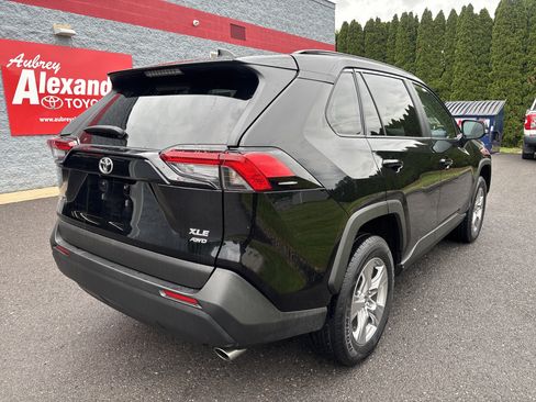 Certified 2025 Toyota RAV4 XLE AWD/4WD image 3