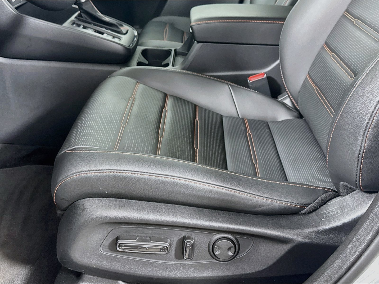 Certified 2025 Honda CR-V Sport-L image 18