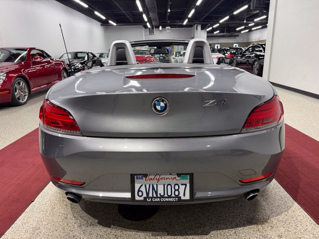 Used 2012 BMW Z4 sDrive35i RWD image 16