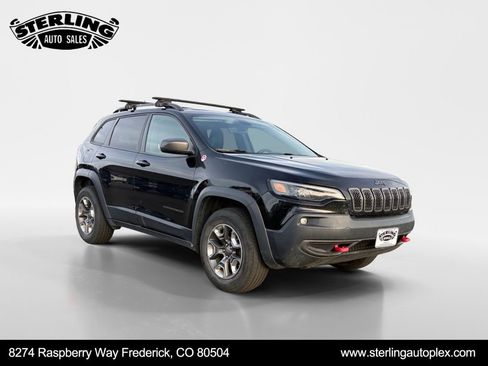 Used 2019 Jeep Cherokee Trailhawk w/ Comfort/Convenience Group image 7