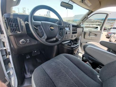 Used 2024 Chevrolet Express 2500 w/ Driver Convenience Package RWD image 10