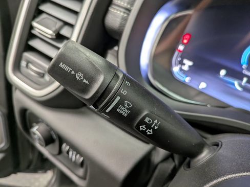 Used 2026 RAM 1500 Laramie w/ Night Edition AWD/4WD image 19