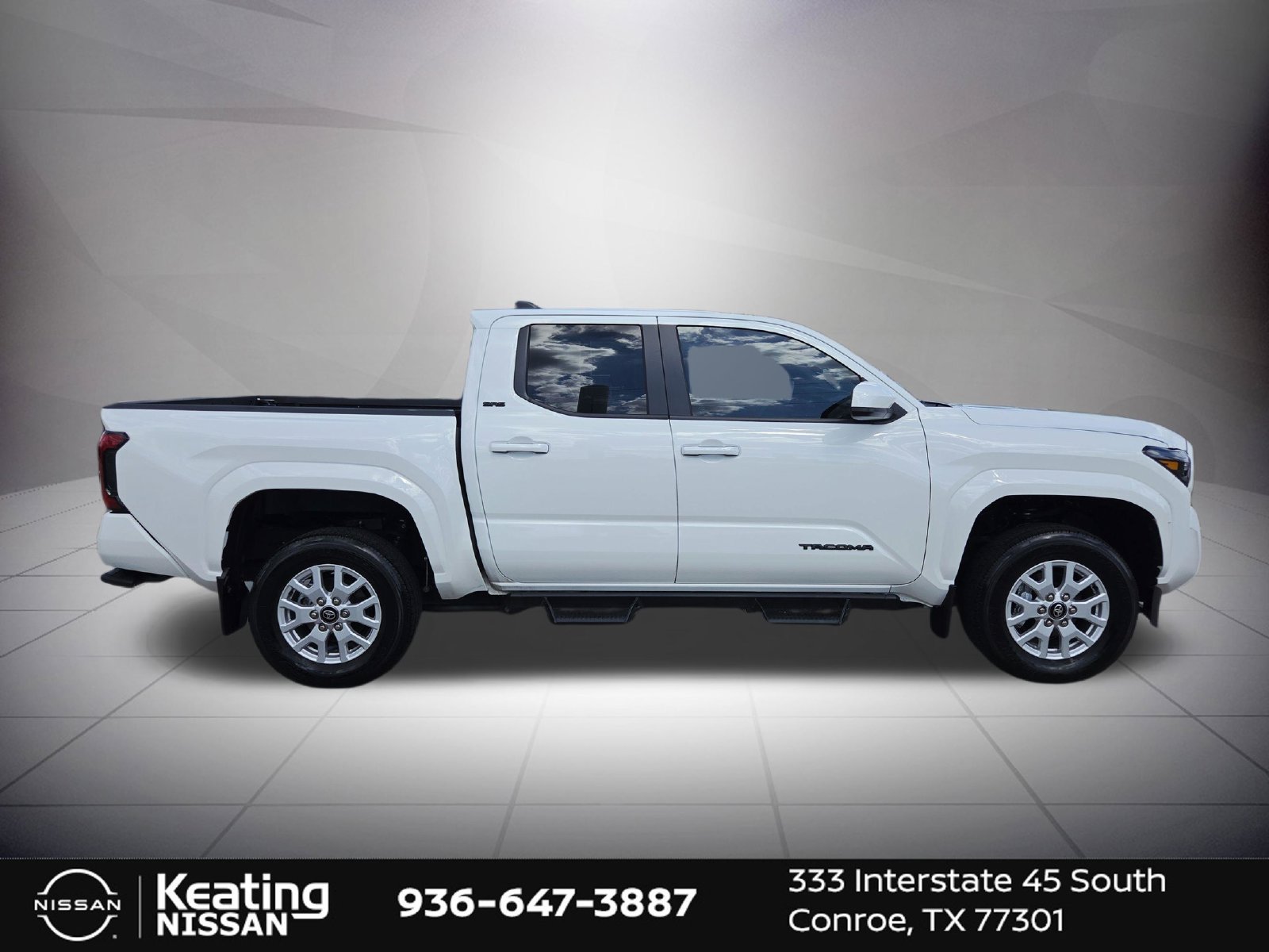 Used 2024 Toyota Tacoma SR5 RWD image 9