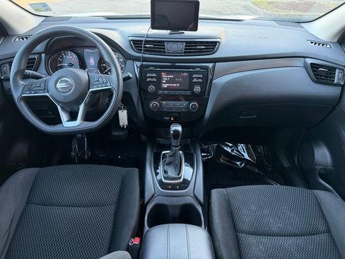 Used 2018 Nissan Rogue Sport S w/ S Appearance Package image 16