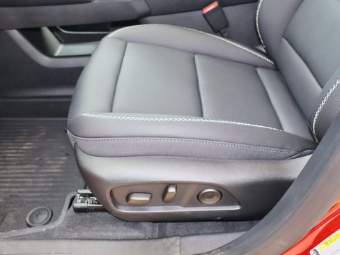 New 2026 GMC Terrain Denali w/ LPO, Floor Liner Package image 9