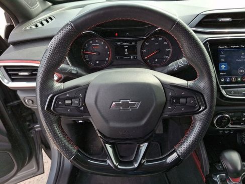 Used 2023 Chevrolet TrailBlazer RS w/ Convenience Package image 18