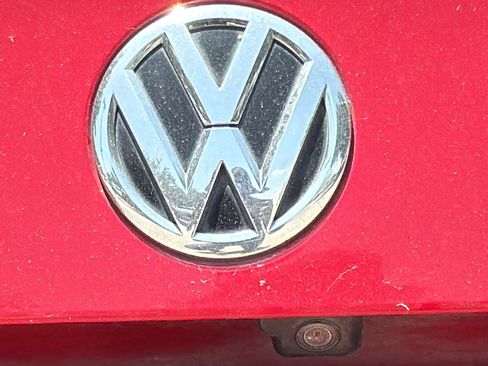 Used 2021 Volkswagen Jetta R-Line FWD image 18