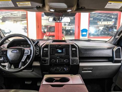 Used 2018 Ford F150 XLT image 14