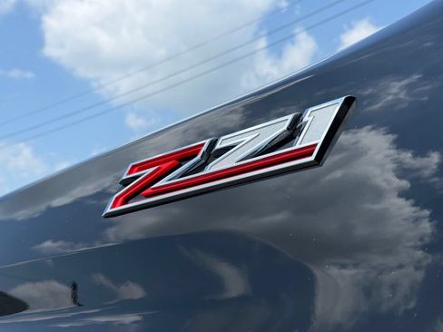Used 2024 Chevrolet Silverado 2500 LT AWD/4WD image 12