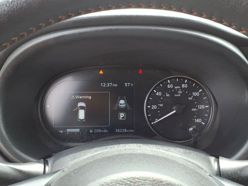 Used 2023 Nissan Kicks SR w/ SR Premium Package FWD image 16