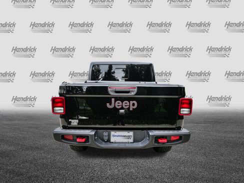 Used 2022 Jeep Gladiator Rubicon image 9