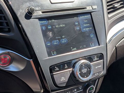 Used 2022 Acura ILX w/ Premium Package FWD image 22