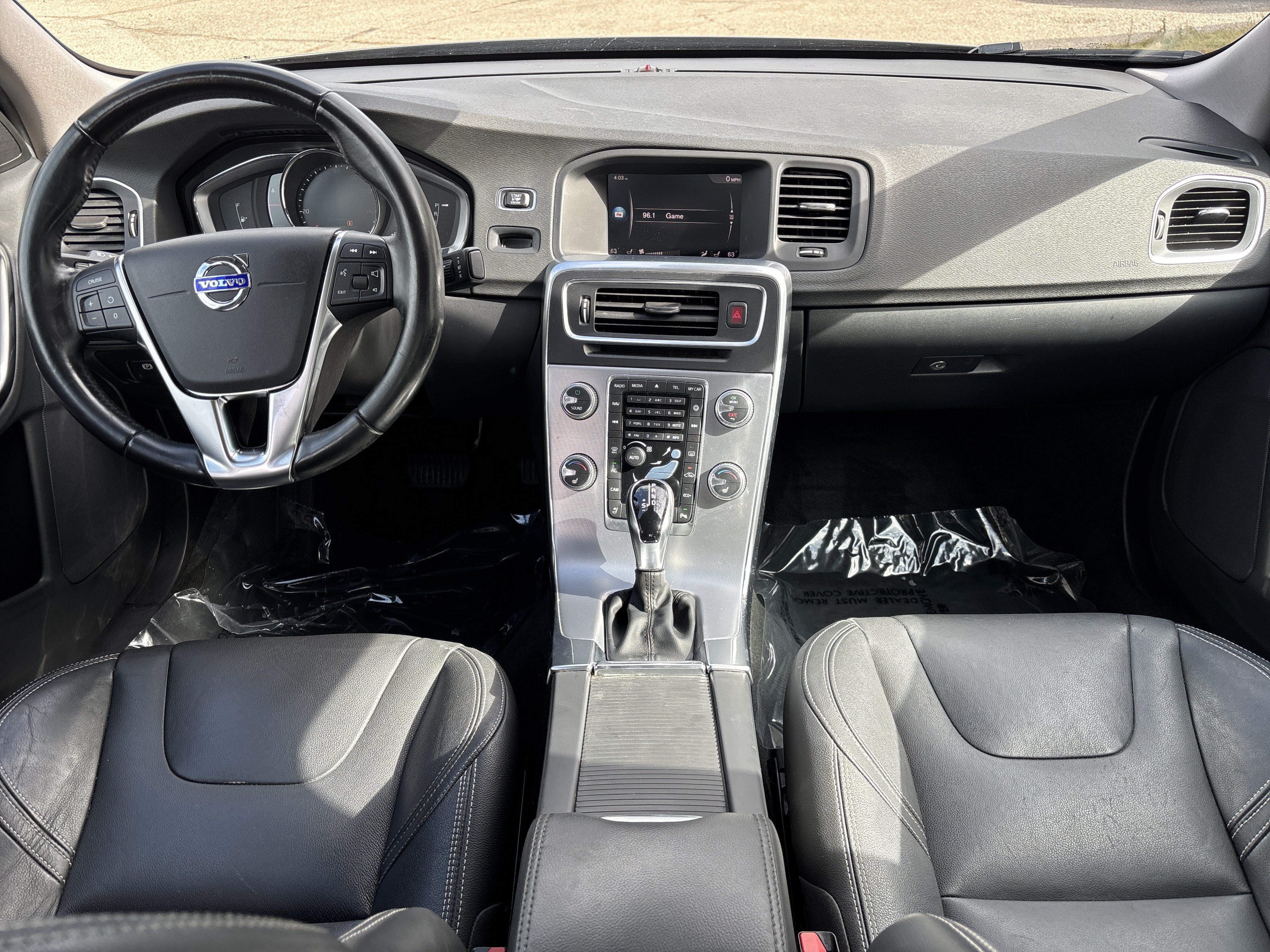 Used 2018 Volvo S60 T5 Dynamic w/ Vision Package FWD image 17