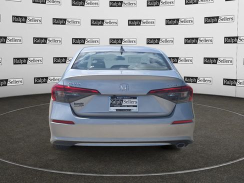 Used 2024 Honda Civic Sport image 5