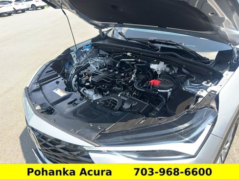 Certified 2025 Acura ADX AWD image 32
