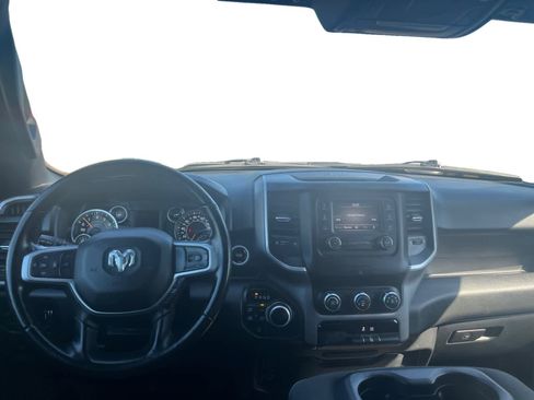 Used 2022 RAM 1500 Big Horn AWD/4WD image 10