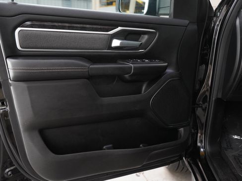 Used 2023 RAM 1500 Big Horn AWD/4WD image 18
