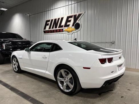 Used 2010 Chevrolet Camaro SS w/ RS Package RWD image 10