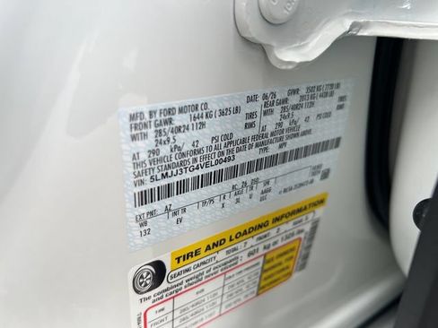 New 2027 Lincoln Navigator L Black Label AWD/4WD image 35