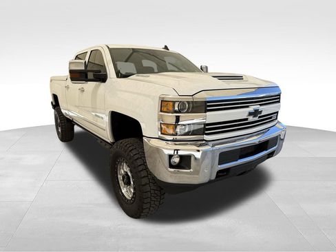 Used 2018 Chevrolet Silverado 3500 LTZ w/ Duramax Plus Package AWD/4WD image 4