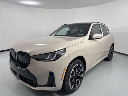 New 2026 BMW X3 xDrive30 w/ Premium Package image 3