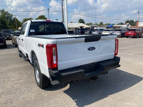 New 2026 Ford F250 XL w/ F-250 >10K GVWR Package image 4