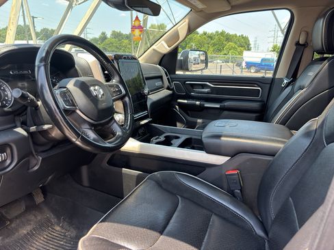 Used 2021 RAM 1500 Laramie AWD/4WD image 4