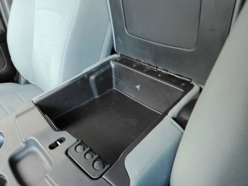 Used 2020 RAM 1500 Tradesman w/ Chrome Plus Package image 37