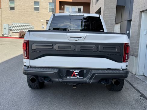 Used 2019 Ford F150 Raptor w/ Equipment Group 802A Luxury AWD/4WD image 4