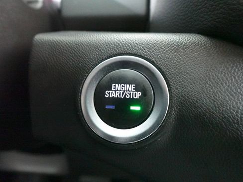 Used 2024 GMC Terrain AT4 image 22