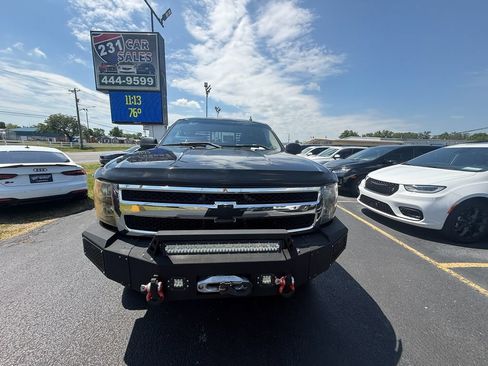 Used 2009 Chevrolet Silverado 1500 LT w/ Power Pack Plus AWD/4WD image 9