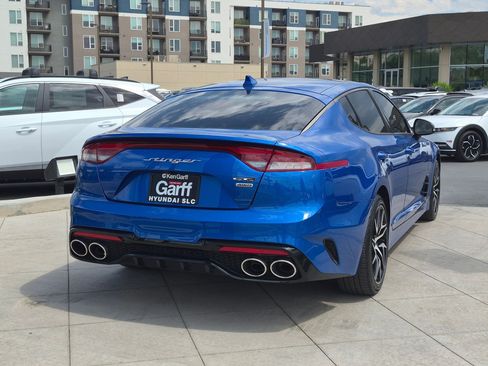 Used 2022 Kia Stinger GT-Line w/ Sun & Sound Package AWD/4WD image 3