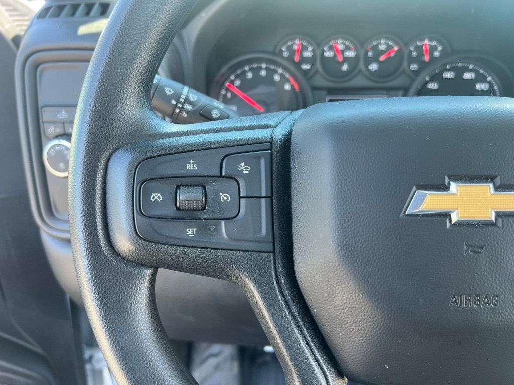 Used 2025 Chevrolet Silverado 1500 W/T RWD image 15