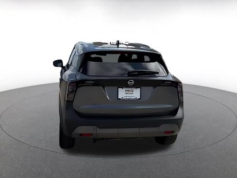 Used 2026 Nissan Kicks SV w/ Cold Weather Package AWD/4WD image 13