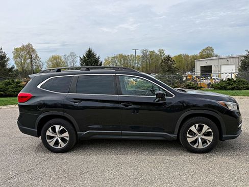 Used 2021 Subaru Ascent Premium w/ Convenience Package AWD/4WD image 10