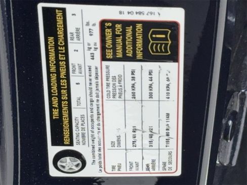 Used 2022 Mercedes-Benz GLE 350 4MATIC w/ AMG Line Exterior image 57