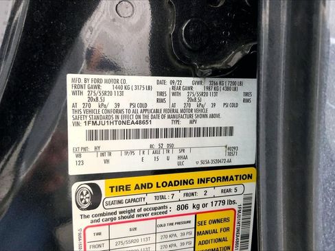 Used 2022 Ford Expedition XLT image 8