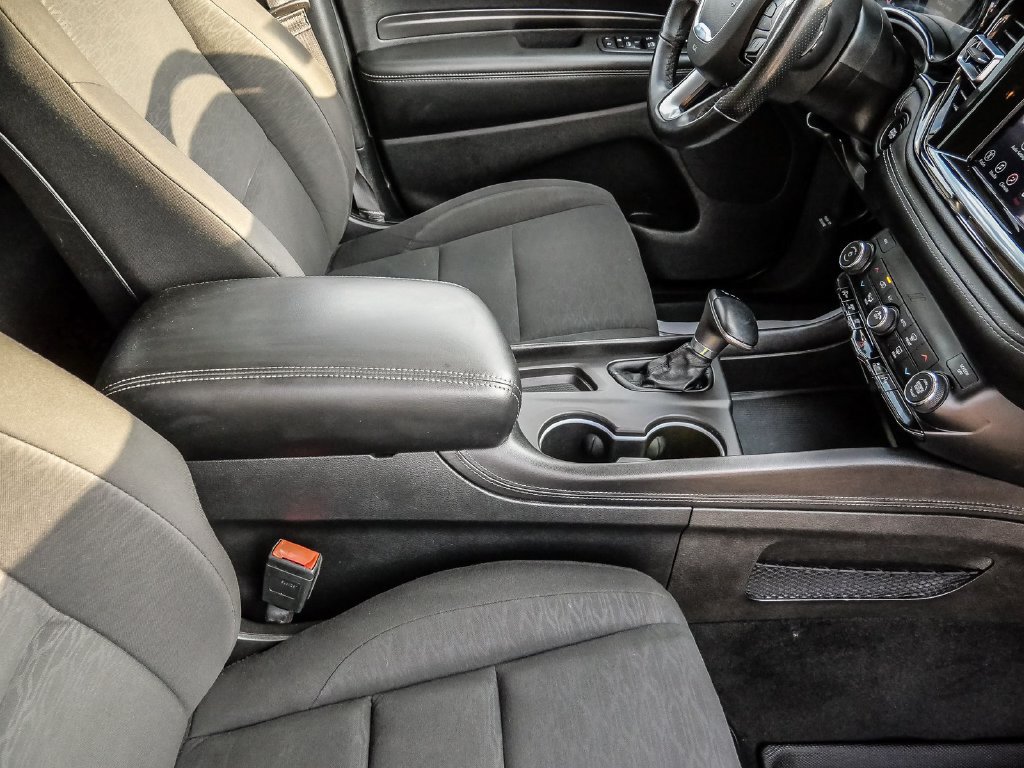 Used 2022 Dodge Durango SXT w/ Anodized Platinum Package AWD/4WD image 15