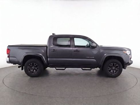 Used 2023 Toyota Tacoma SR5 AWD/4WD image 8