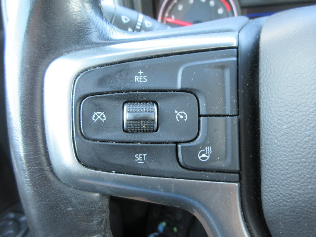 Certified 2020 Chevrolet Silverado 1500 LT w/ Texas Edition AWD/4WD image 28