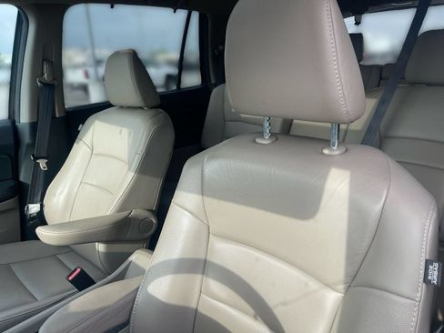 Used 2022 Honda Pilot Special Edition image 7