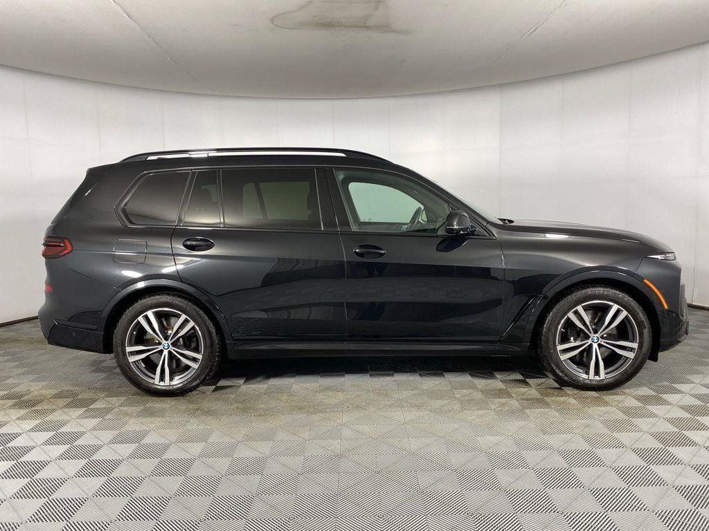 Used 2025 BMW X7 M60i w/ Climate Comfort Package AWD/4WD image 33