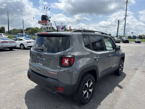 Used 2021 Jeep Renegade Trailhawk AWD/4WD image 13