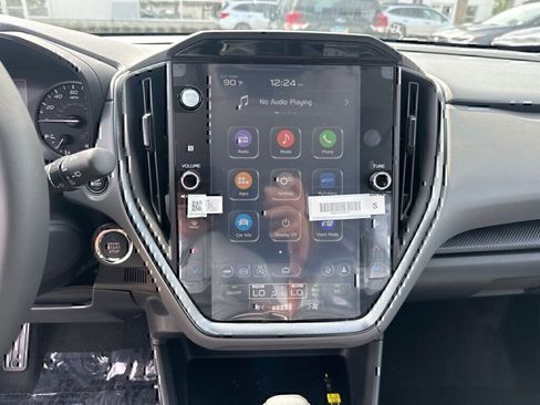 New 2025 Subaru Crosstrek 2.5i Limited w/ Popular Package #3A image 11