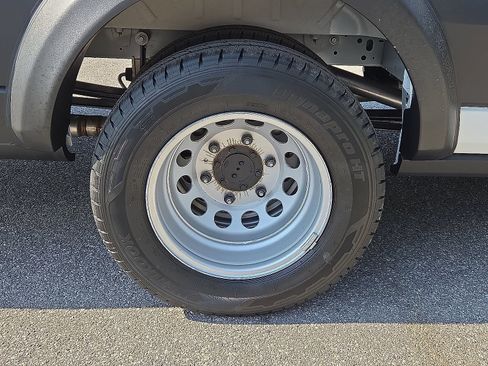 New 2026 Ford Transit 350 XLT RWD image 7