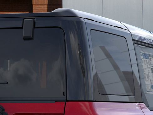 New 2025 Ford Bronco Badlands image 25