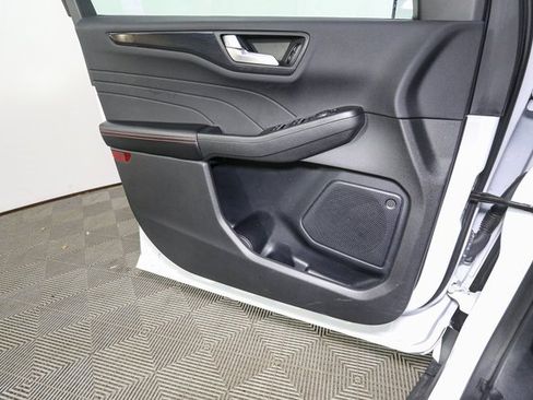 Used 2023 Ford Escape ST-Line w/ Tech Pack #1 image 38