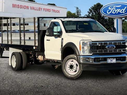Used 2023 Ford F450 XL w/ XL Chrome Package image 2