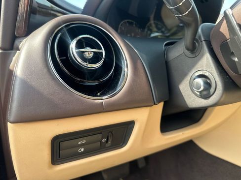 Used 2016 Jaguar XJ L Portfolio image 18